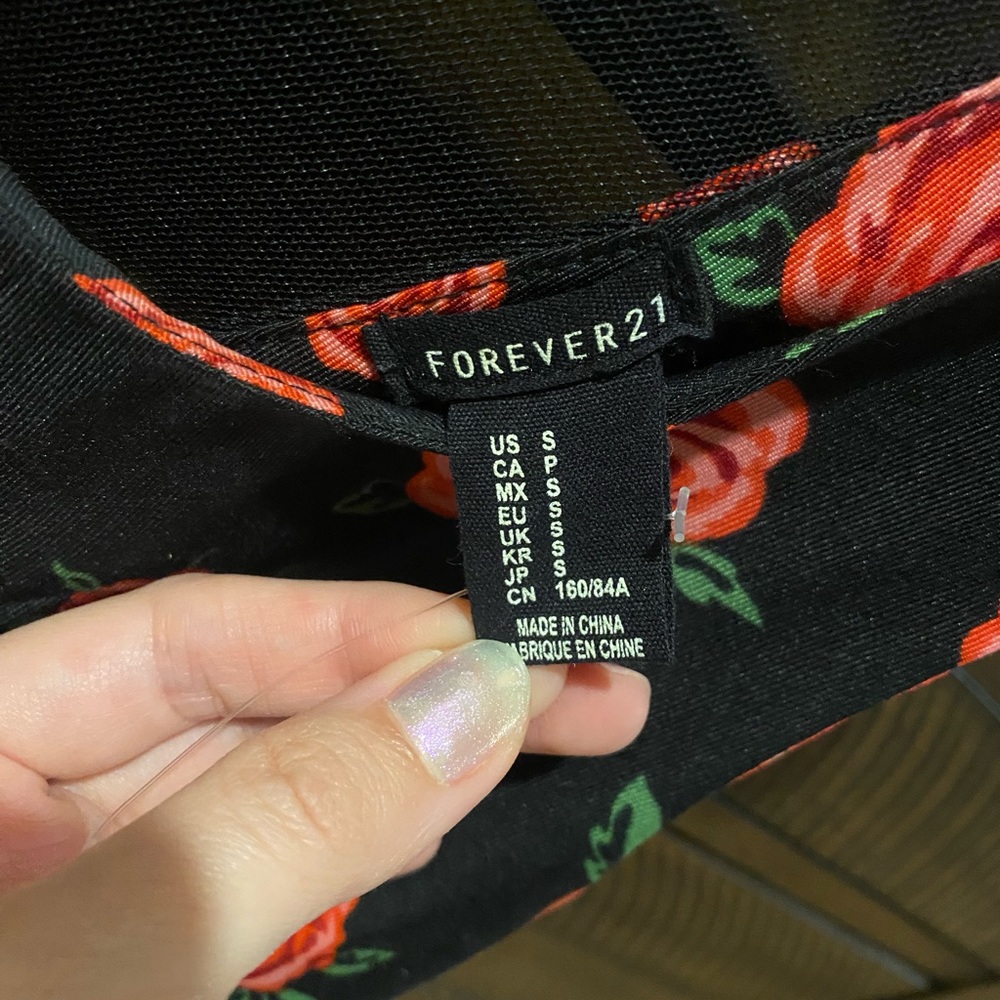 Formal cocktail Roses Dress - Picture 3 of 6